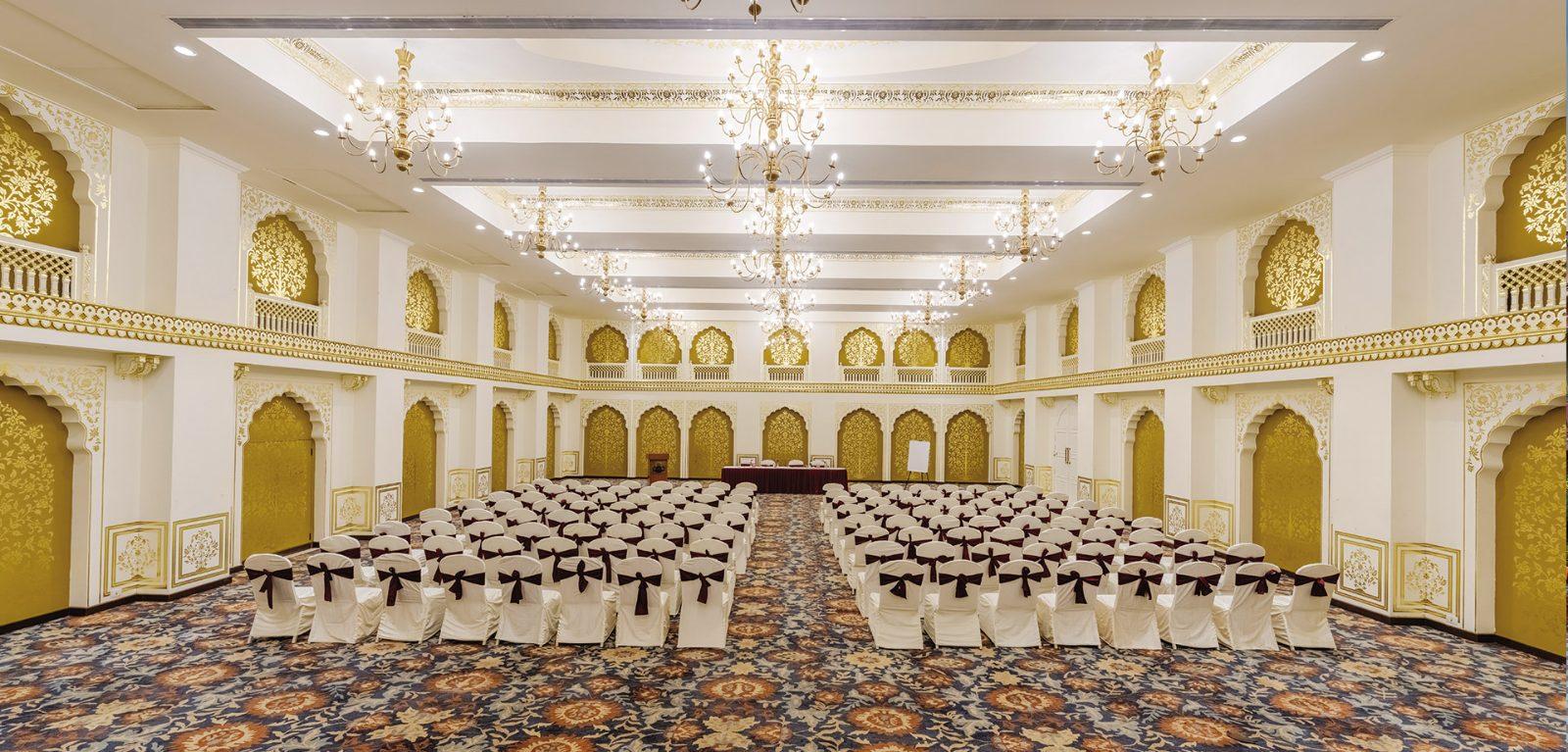 Chomu Palace Hotel — पूरी प्रॉपर्टी