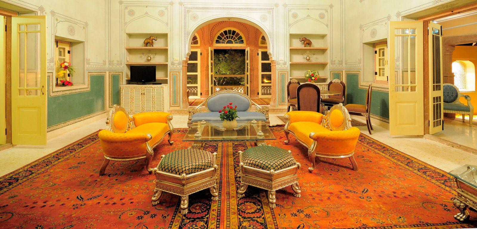 Chomu Palace Hotel — पूरी प्रॉपर्टी